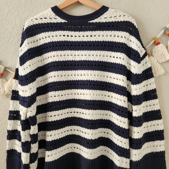 GAP 24/7 Spit Hem Crochet Stripe Chunky Knit Boxy Oversize Pullover Sweater L - Picture 10 of 13